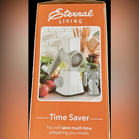 Eternal Living rotary, grater & slicer. 3 interchangeable blades - Picture 6 of 8